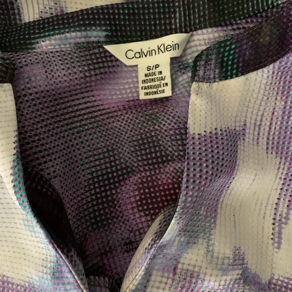 Calvin Klein Abstract Blouse - Picture 6 of 6
